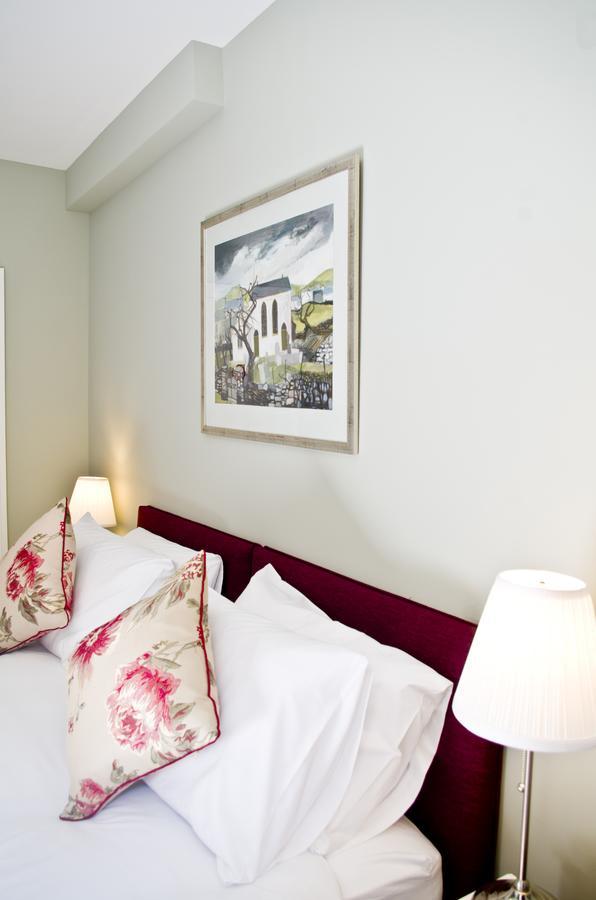 The Red Lion Bed & Breakfast Knighton  Exterior photo
